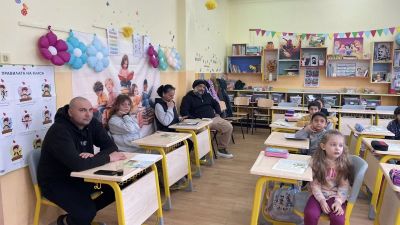 1.а клас - родители и ученици, четем заедно! 1